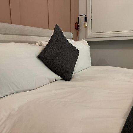 El Camino Suites Stamford Pokoj fotografie